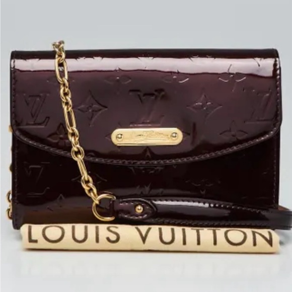 Louis Vuitton Amarante Monogram Vernis Bel Air Pochette Bag - Picture 15 of 15